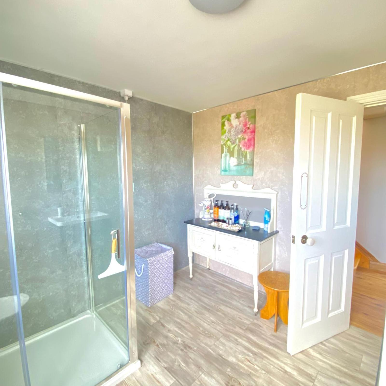 Luxury Holiday Rental With Sea Views On The Wild Atlantic Way Tralee Exterior photo